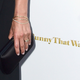 Illustration for article titled Drop Everything and Marvel at Jennifer Anistons Stunning Wedding Ring
